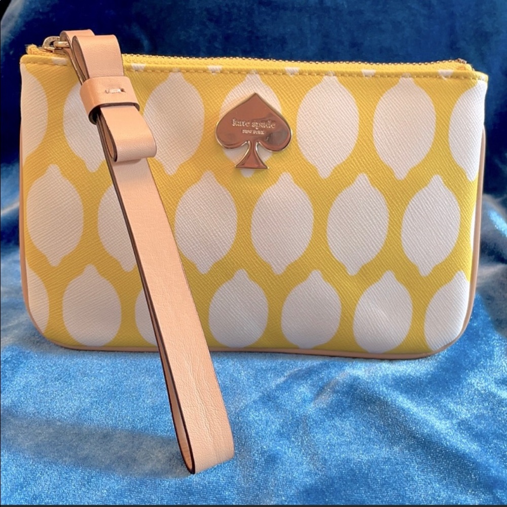 Kate spade wristlet yellow lemons coin purse